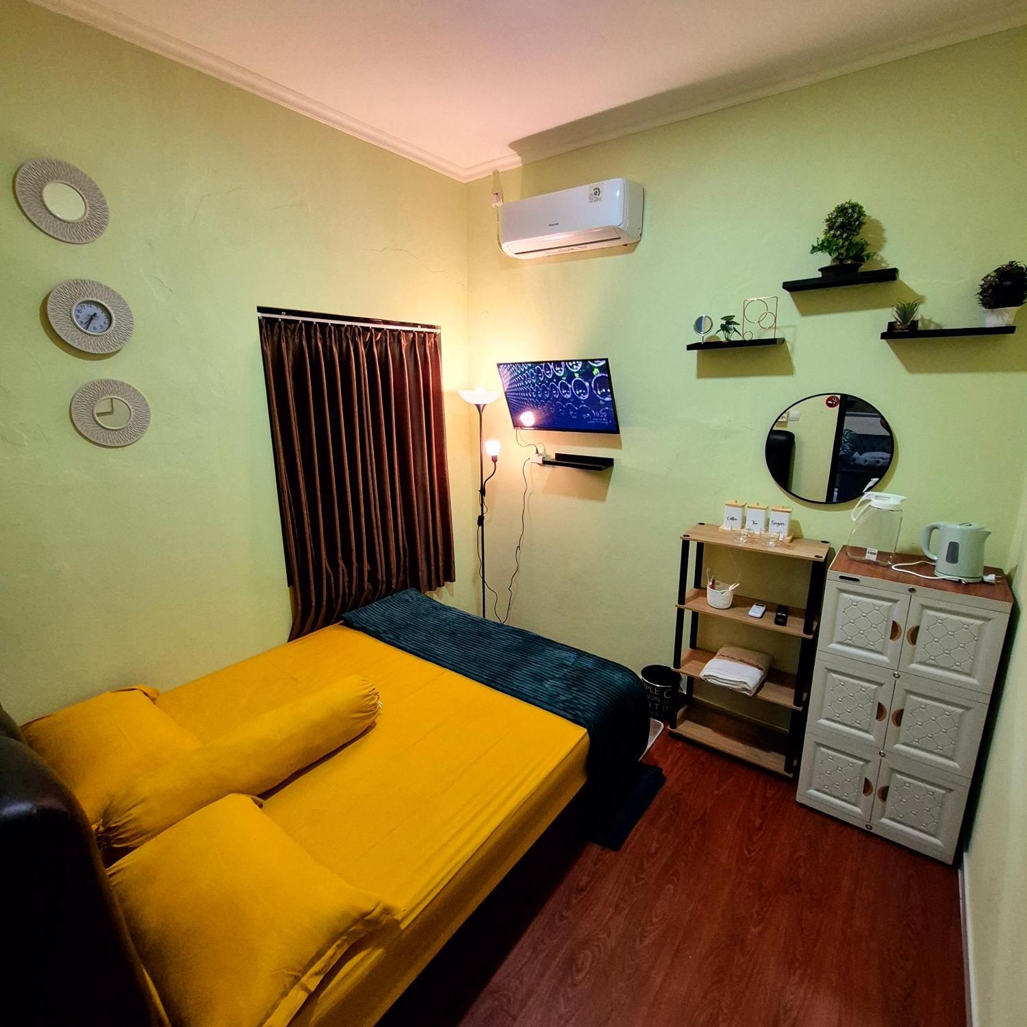 Ardian House Jepara Quarto foto